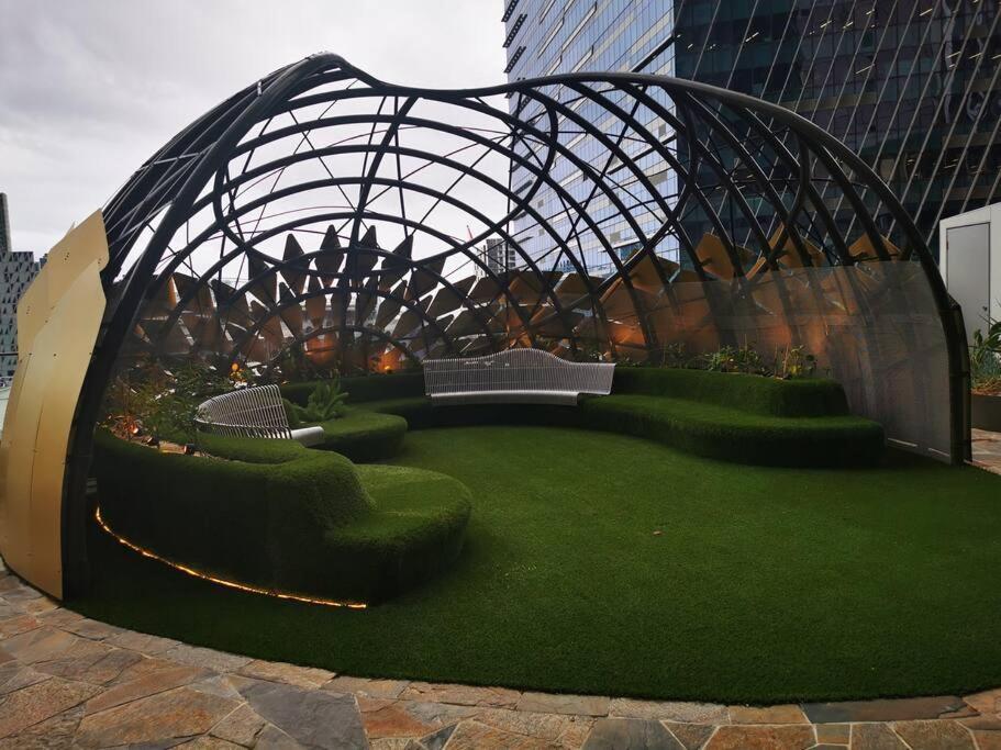 Brand New 2br At Mel Cbd * Melbourne